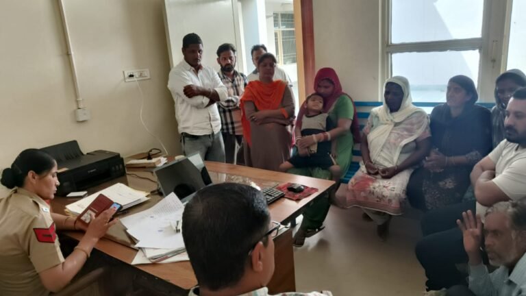 पुलिस कष्ट निवारण कमेटी ने आठवीं बैठक में किया मामलों का निपटान