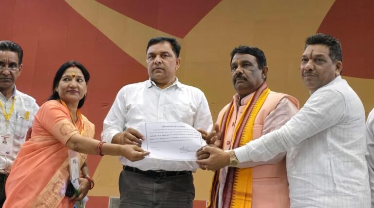 सिरसा की जनता ने विकास को चुना