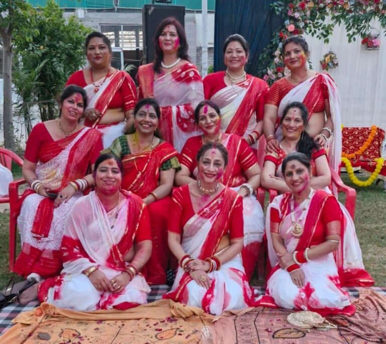 भाईचारा व आपसी सौहार्द बढ़ाते हैं त्योहार