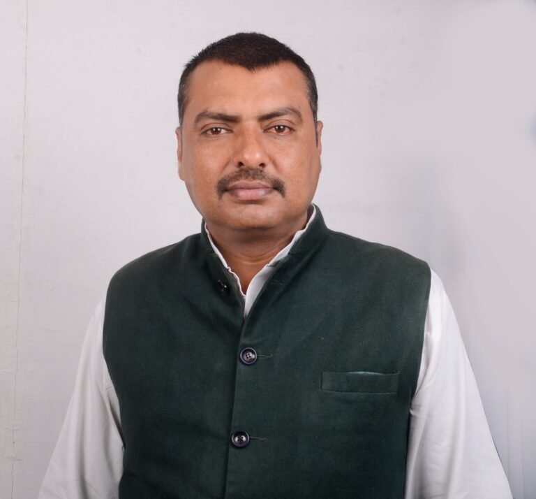 नये मीटर कनैक्शन के नाम पर चल रहा भ्रष्टाचार का नंगा नाच