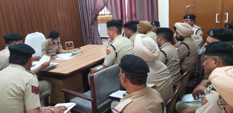 थाना सदर का एसपी ने औचक निरीक्षण कर कर्मचारियों को दिए आवश्यक निर्देश