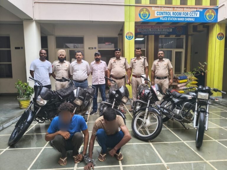 दो आरोपियों को काबू कर राजस्थान व पंजाब से चोरी 05 मोटरसाइकिलों  को किया बरामद