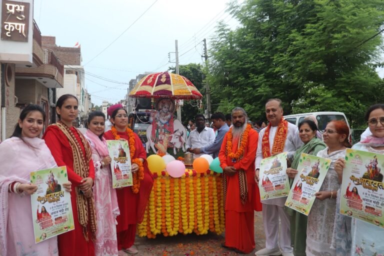 बाहरी दुनिया से जुडऩे की चिंता छोड़ भीतरी दिव्यता से जुडऩे का करें प्रयास: स्वामी प्रेमप्रकाशानंद महाराज