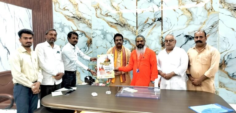 प्रभु कथा हर वर्ग के लिए जरूरी है: स्वामी प्रेम प्रकाशानंद