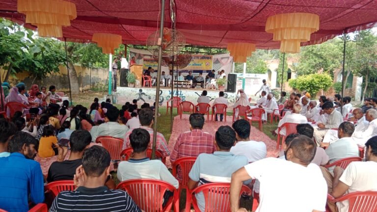 युवा अपने भविष्य पर ध्यान देते हुए देश हित में करें काम: प्रो. दयानंद शर्मा