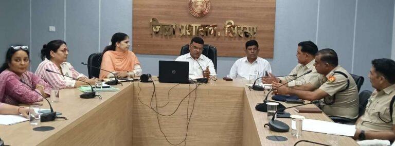 – स्कूल बसों में जीपीएस, सीसीटीवी, फस्र्ट एड, स्पीड गवर्नर और अटेंडेंट का होना अनिवार्य