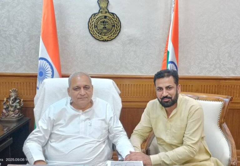 भाजपा जिला सचिव ने कैबिनेट मंत्री रणवीर गंगवा से की शिष्टाचार भेंट