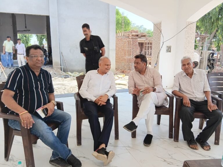 समाजसेवी ललित जैन ने किया शिवपुरी का मुआयना