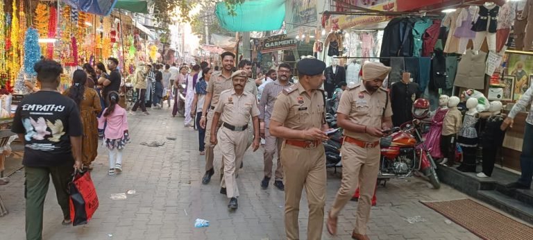 सभी थाना प्रबंधकों को पैदल गश्त व सघन चैकिंग के दिए निर्देश!