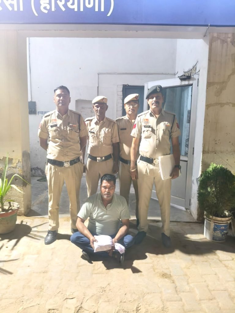 कीर्ति नगर में मकान से 4 लाख रूपए कैश चोरी की गुत्थी मात्र 12 घंटे में सुलझी ।