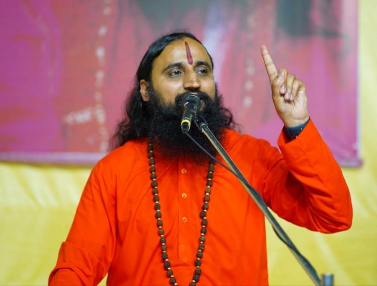 संकटमोचन हनुमान जी का चरित्र युवाओं हेतु राष्ट्र के प्रति सच्ची कत्र्तव्यनिष्ठा, साहस व सेवा के रूप में अनुकरणीय है: स्वामी विज्ञानानंद