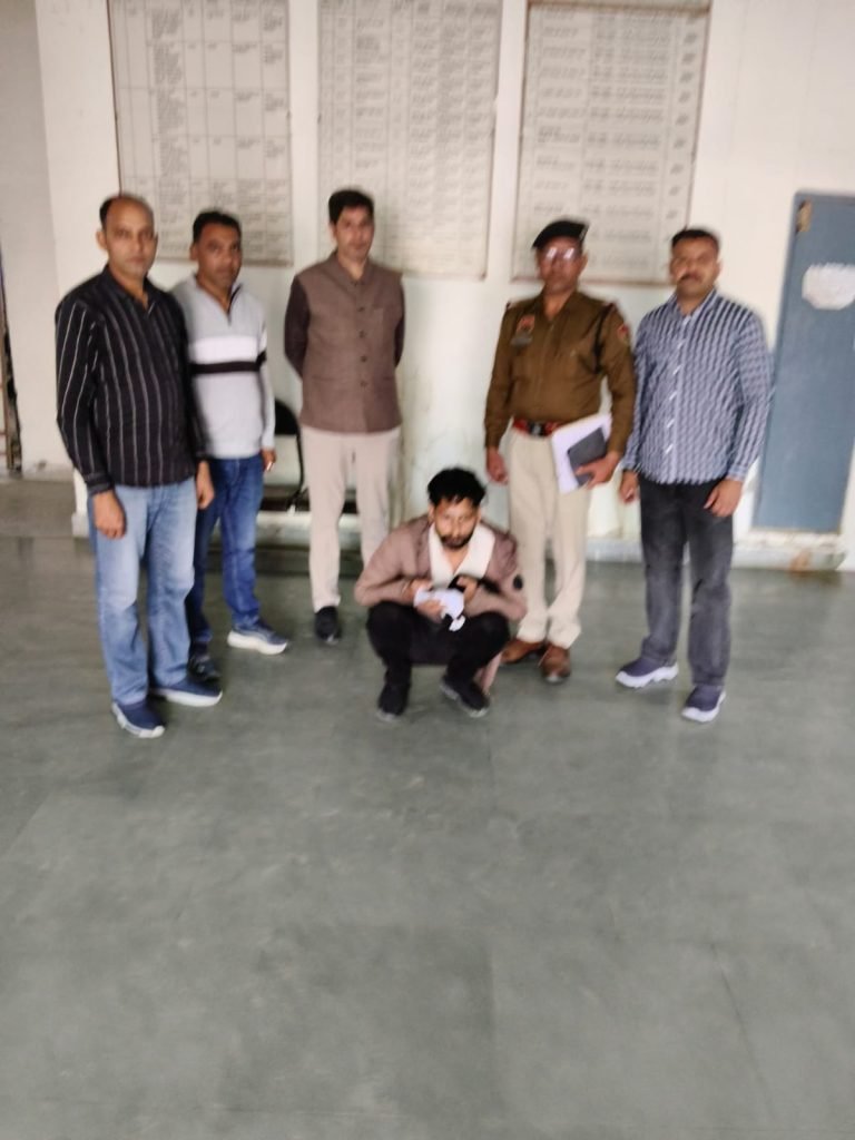 सीआईए ऐलनाबाद पुलिस टीम ने  104 ग्राम अफीम सहित युवक काबू  दबोचा।