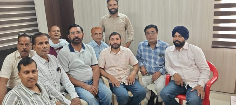 एचएसईबी डिप्लोमा इंजीनियर्स ने समस्याओं को लेकर मीटिंग में की चर्चा